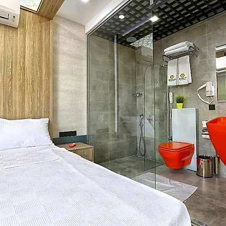 Erdem Hotell